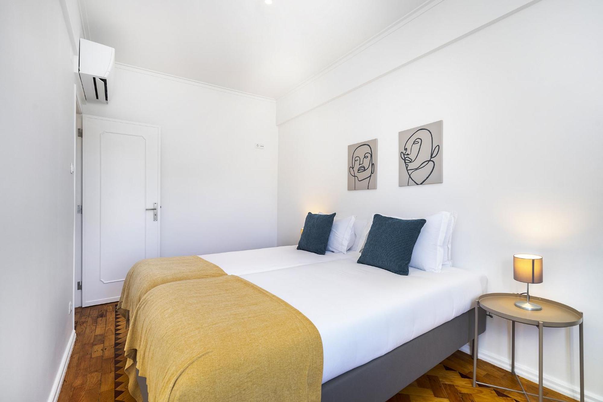 Whome Peaceful Alges Family Home Away From City Noise Ngoại thất bức ảnh