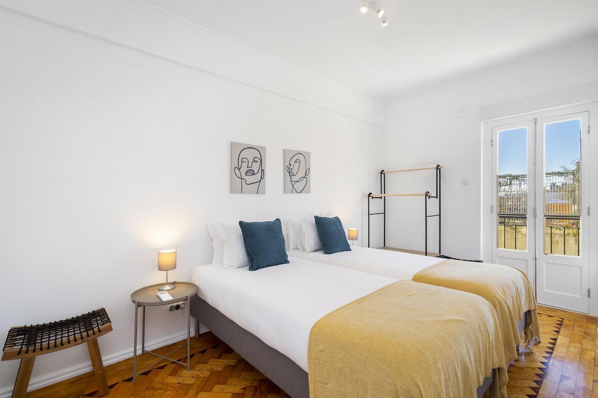 Whome Peaceful Alges Family Home Away From City Noise Ngoại thất bức ảnh