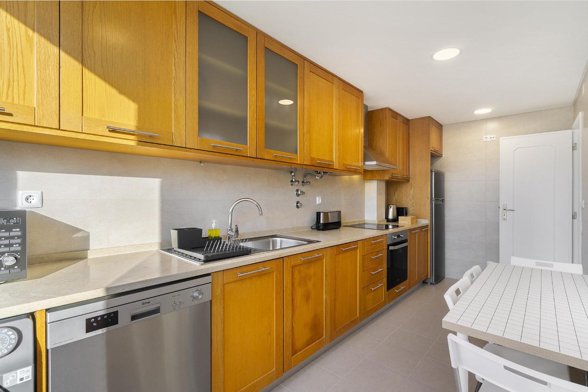 Whome Peaceful Alges Family Home Away From City Noise Ngoại thất bức ảnh